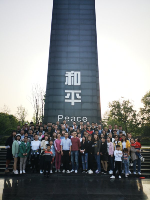 1555917208860603.jpg 1985003718.jpg